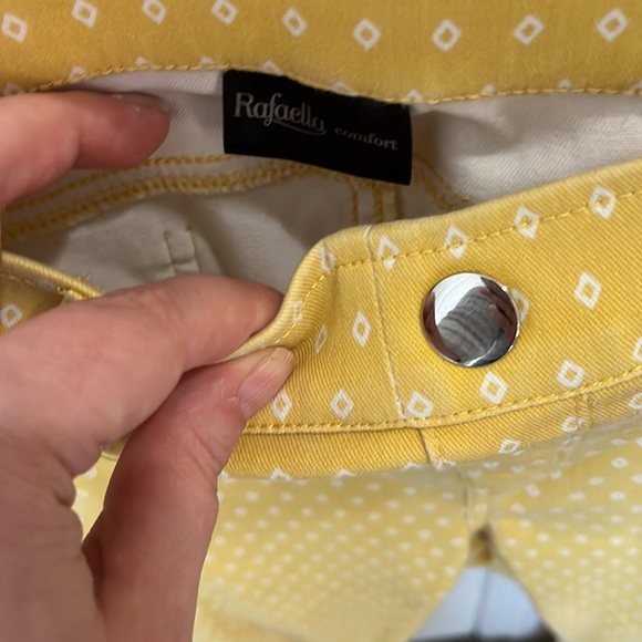 5 for $15 sale**Women’s Pull On Patterned Pants - Picture 3 of 4